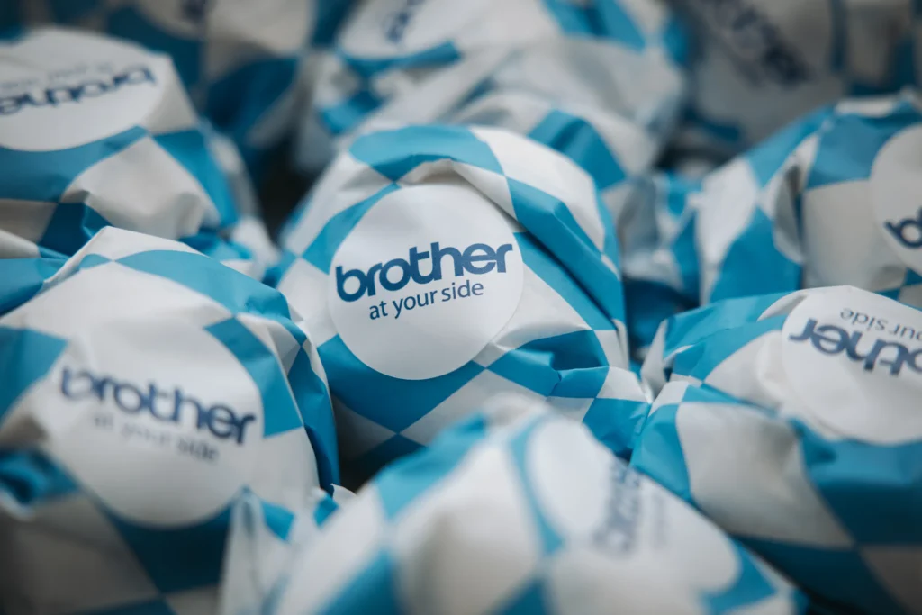 Activation Saint-Valentin Brother - bonbons emballés Brother par Event Machine